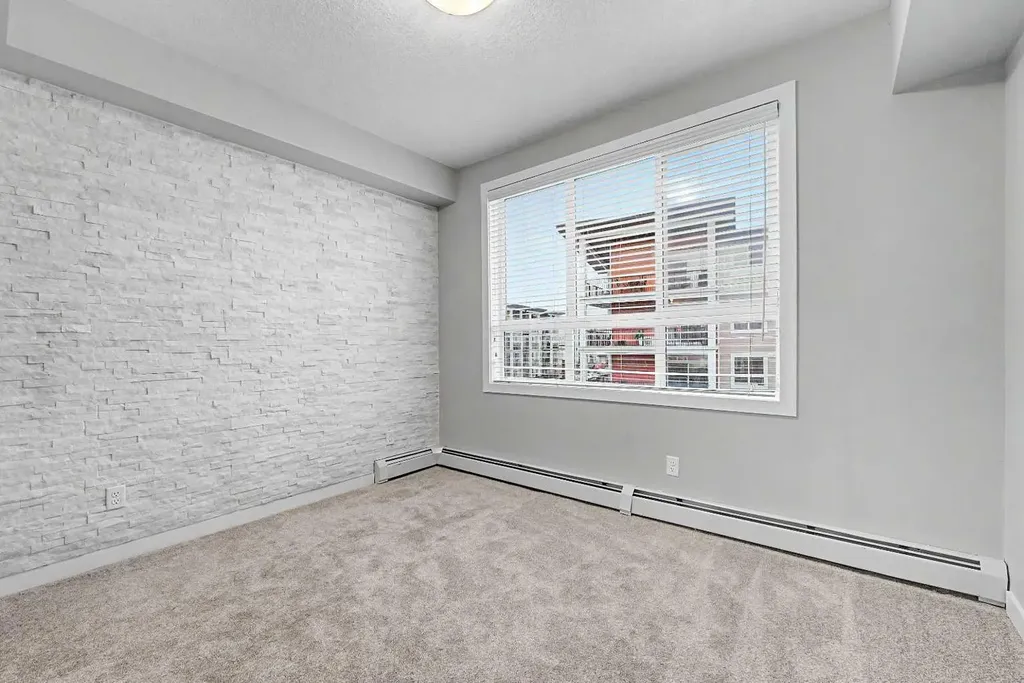 10 Walgrove Walk SE Calgary AB T2X4E3