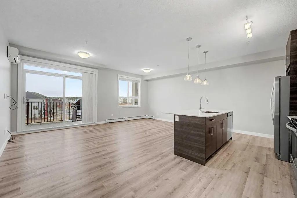 10 Walgrove Walk SE Calgary AB T2X4E3