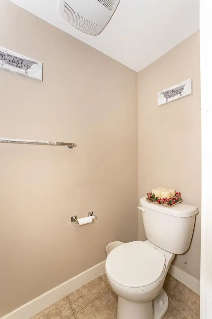 638 Redstone View NE Calgary AB T3N 0M9