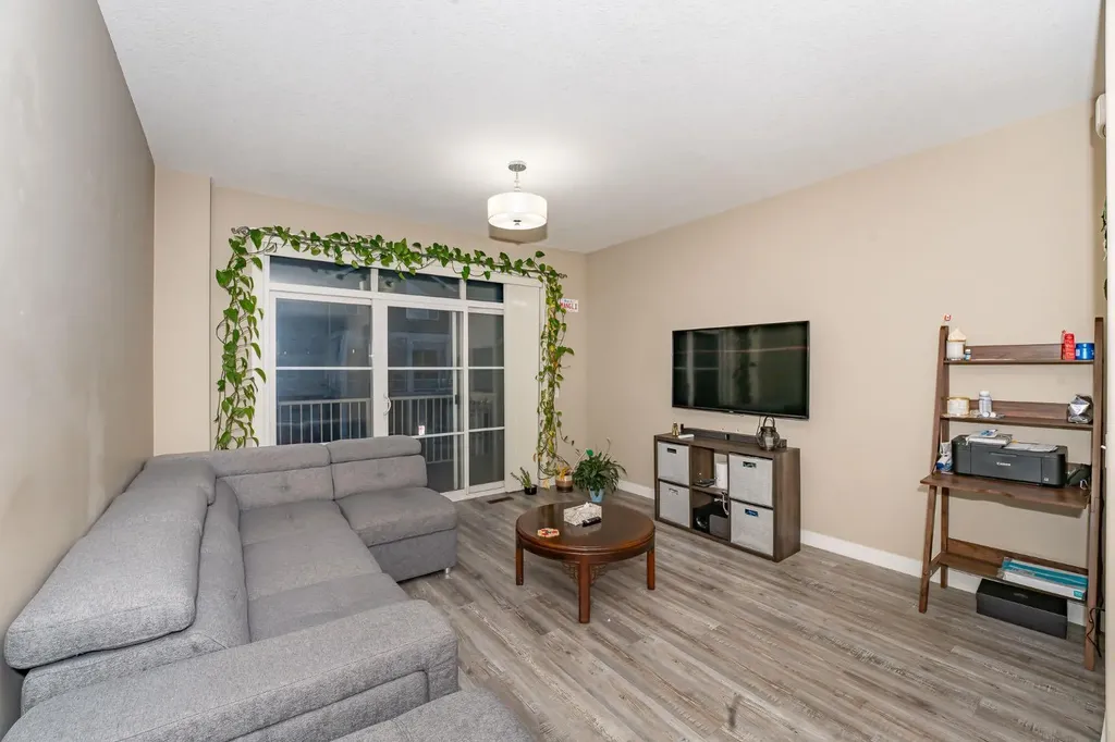 638 Redstone View NE Calgary AB T3N 0M9