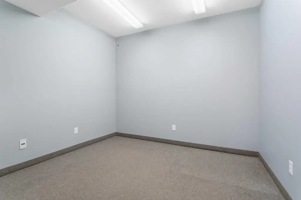 4807 43 Street Rocky Mountain House AB T4T 1A5