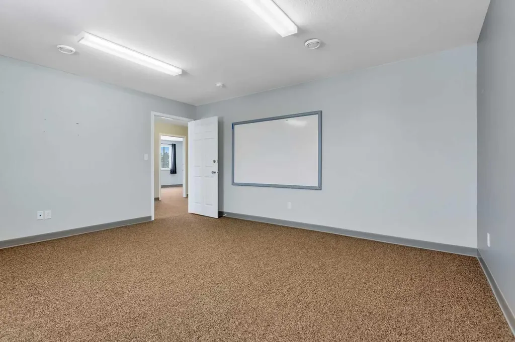 4807 43 Street Rocky Mountain House AB T4T 1A5