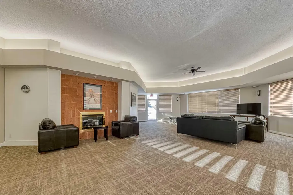 2623 Edenwold Heights NW Calgary AB T3A 3Y5