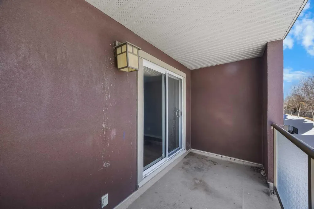 2623 Edenwold Heights NW Calgary AB T3A 3Y5
