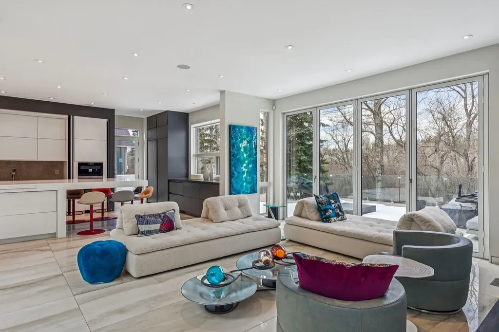710 Rideau Road SW Calgary AB T2S 0R6