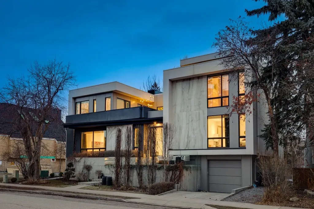710 Rideau Road SW Calgary AB T2S 0R6