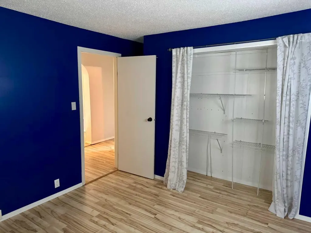 107 Central Avenue S.w Falher AB T0H 1M0