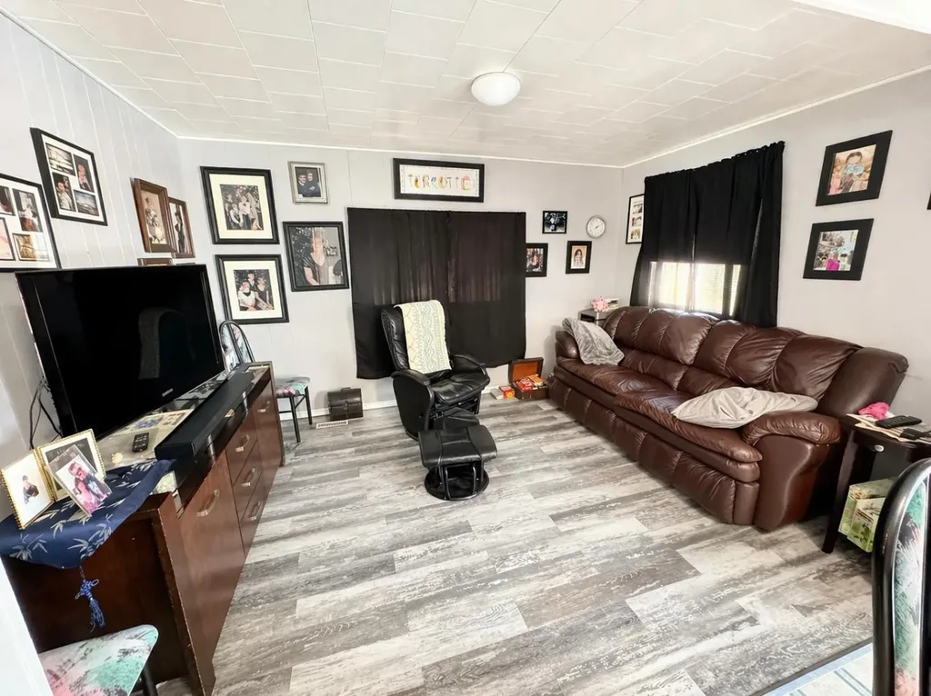 433017 Range Road 15 Rural Wainwright No. 61 M.d. Of AB T0B0V0