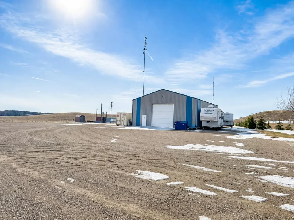 433017 Range Road 15 Rural Wainwright No. 61 M.d. Of AB T0B0V0