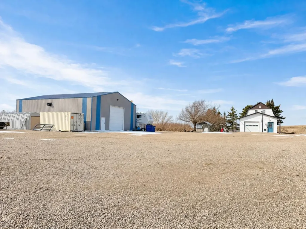 433017 Range Road 15 Rural Wainwright No. 61 M.d. Of AB T0B0V0