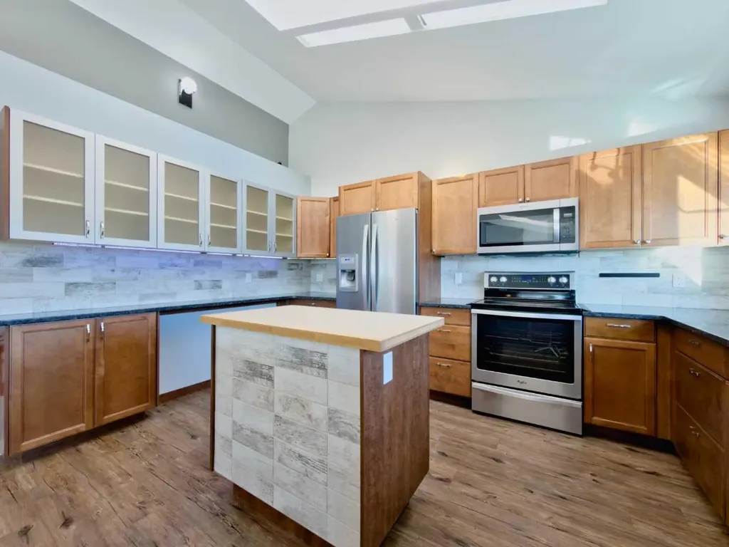 8149 26 Avenue Coleman AB T0K0M0