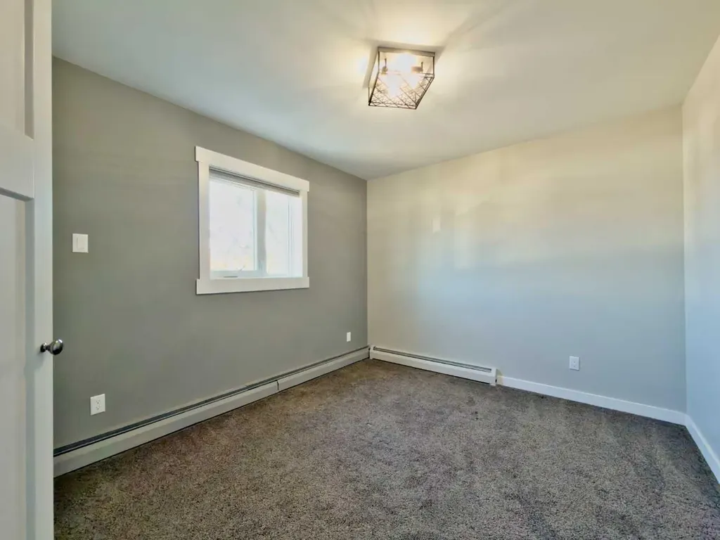 8149 26 Avenue Coleman AB T0K0M0