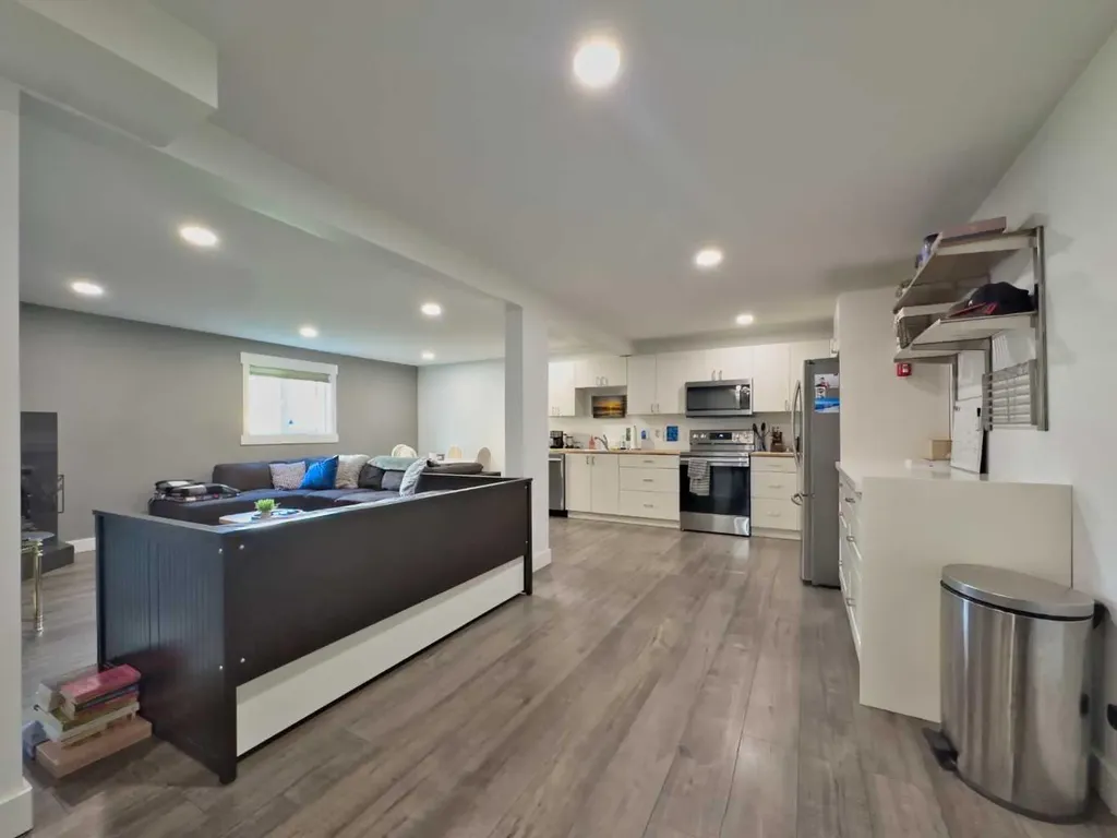 8149 26 Avenue Coleman AB T0K0M0