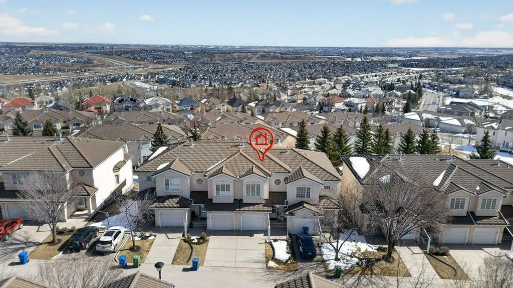 92 Hamptons Link NW Calgary AB T3A 5V9