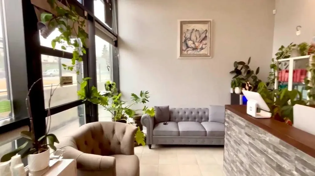 100 Mission Road SW Calgary AB T2S 3H4