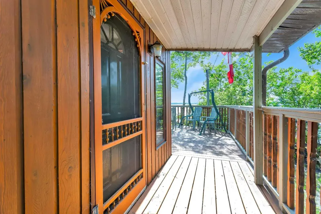 133 Birchcliff Road Birchcliff AB T4S 1R6