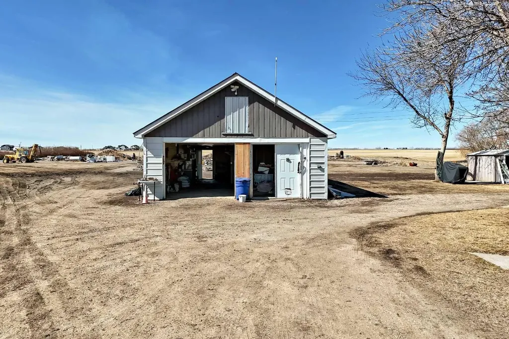 30416 Highway 2 A Carstairs AB T0M0N0