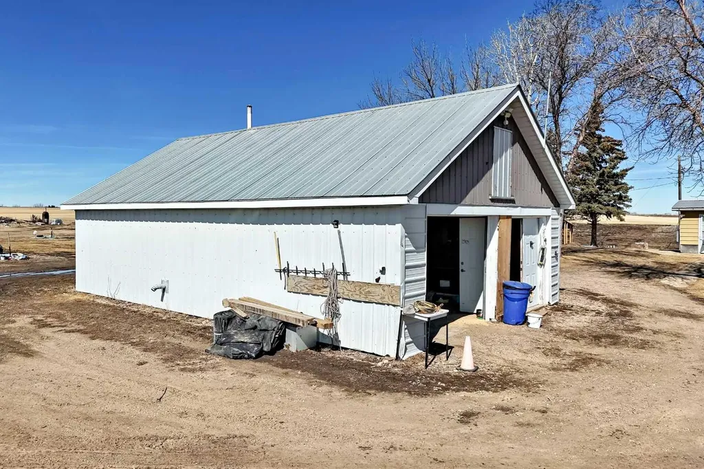30416 Highway 2 A Carstairs AB T0M0N0