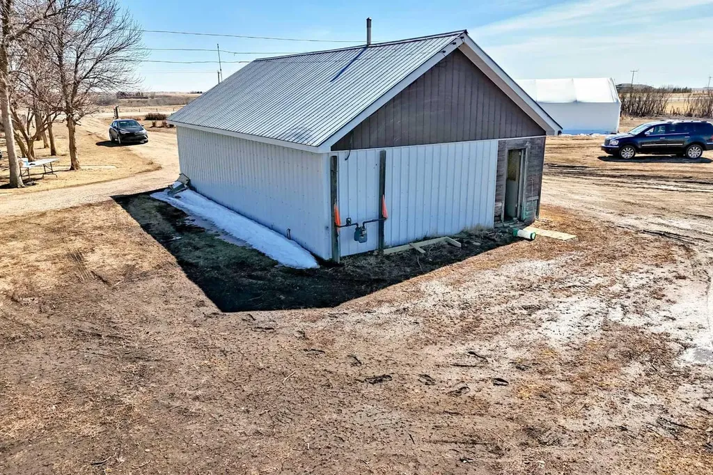 30416 Highway 2 A Carstairs AB T0M0N0