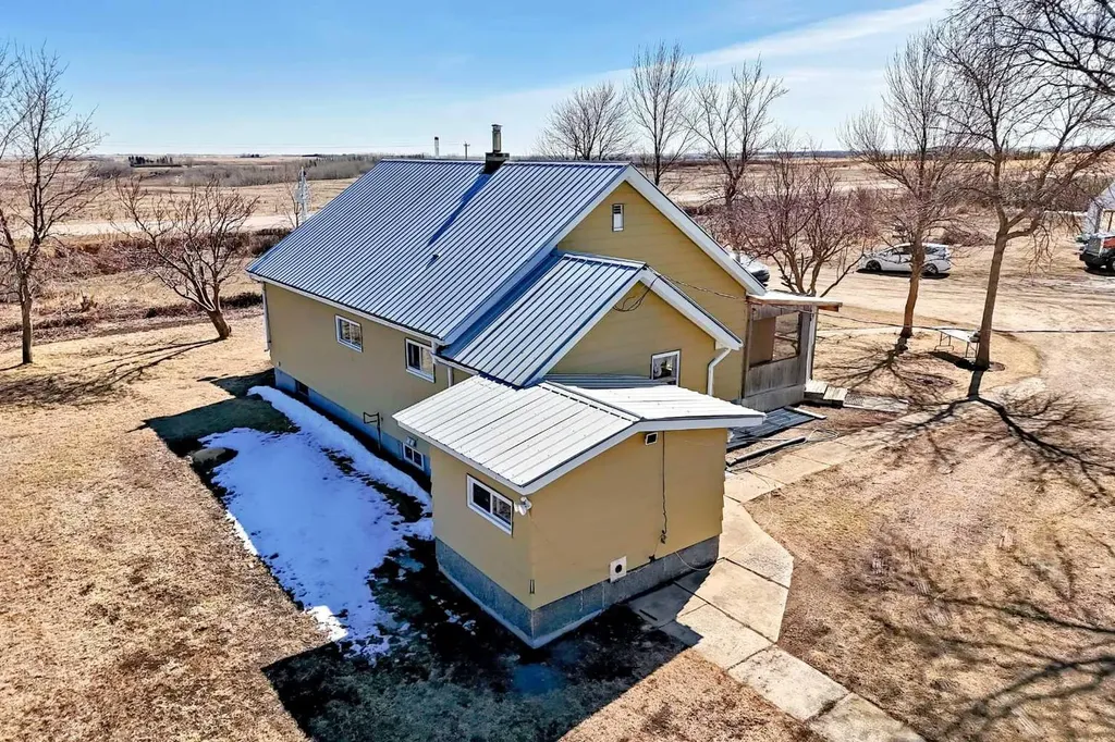 30416 Highway 2 A Carstairs AB T0M0N0