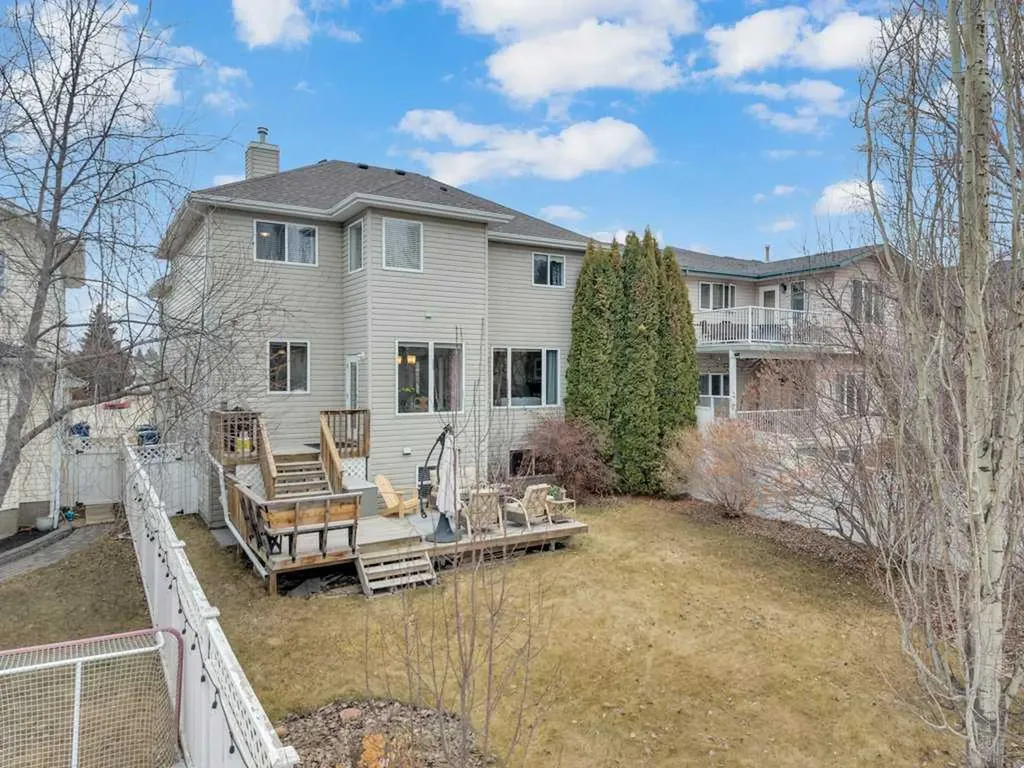190 Asmundsen Avenue Red Deer AB T4R 2X5