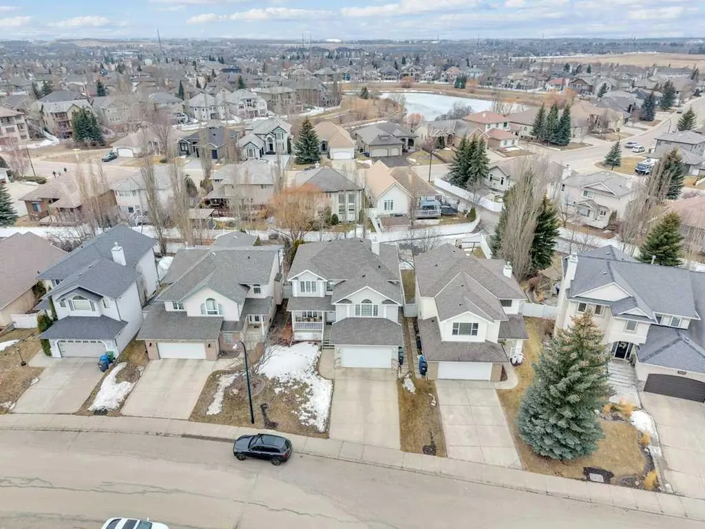 190 Asmundsen Avenue Red Deer AB T4R 2X5