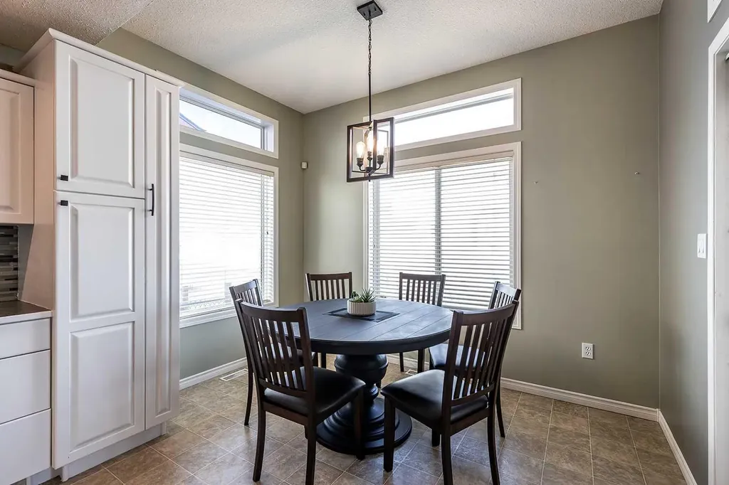 600 Stark Way SE Medicine Hat AB T1B4P6