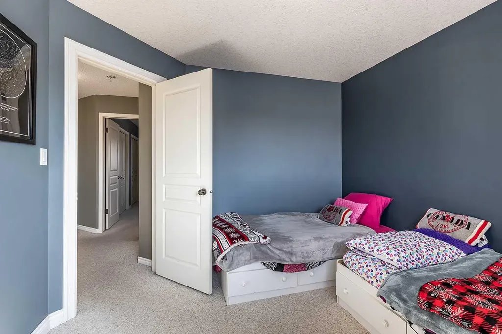 600 Stark Way SE Medicine Hat AB T1B4P6