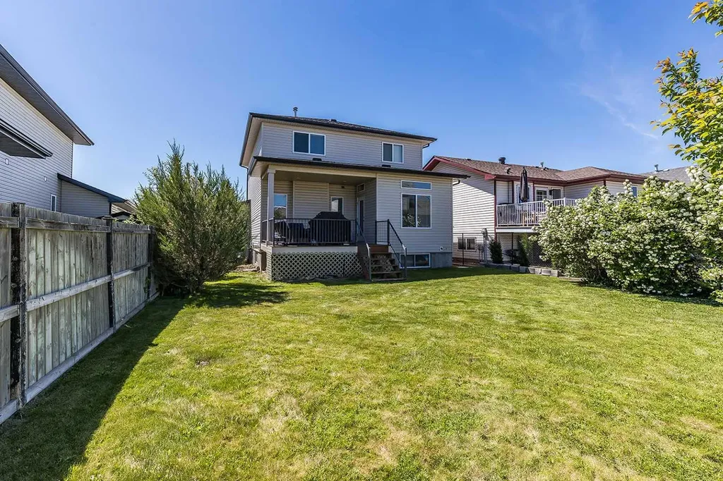600 Stark Way SE Medicine Hat AB T1B4P6