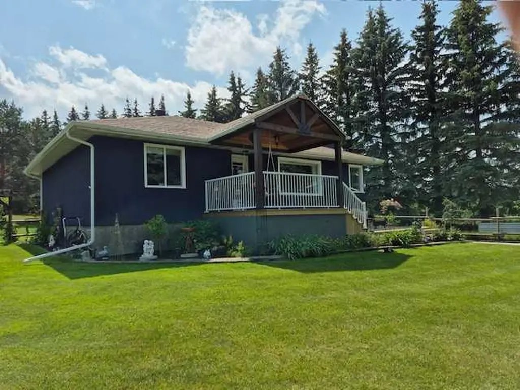 38018 Highway 808 Rural Red Deer County AB T4E 0V3