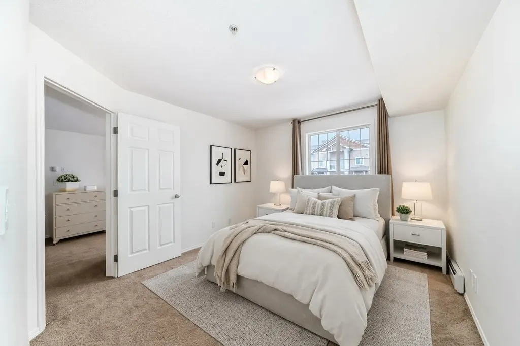 115 Prestwick Villas SE Calgary AB T2Z 0N1