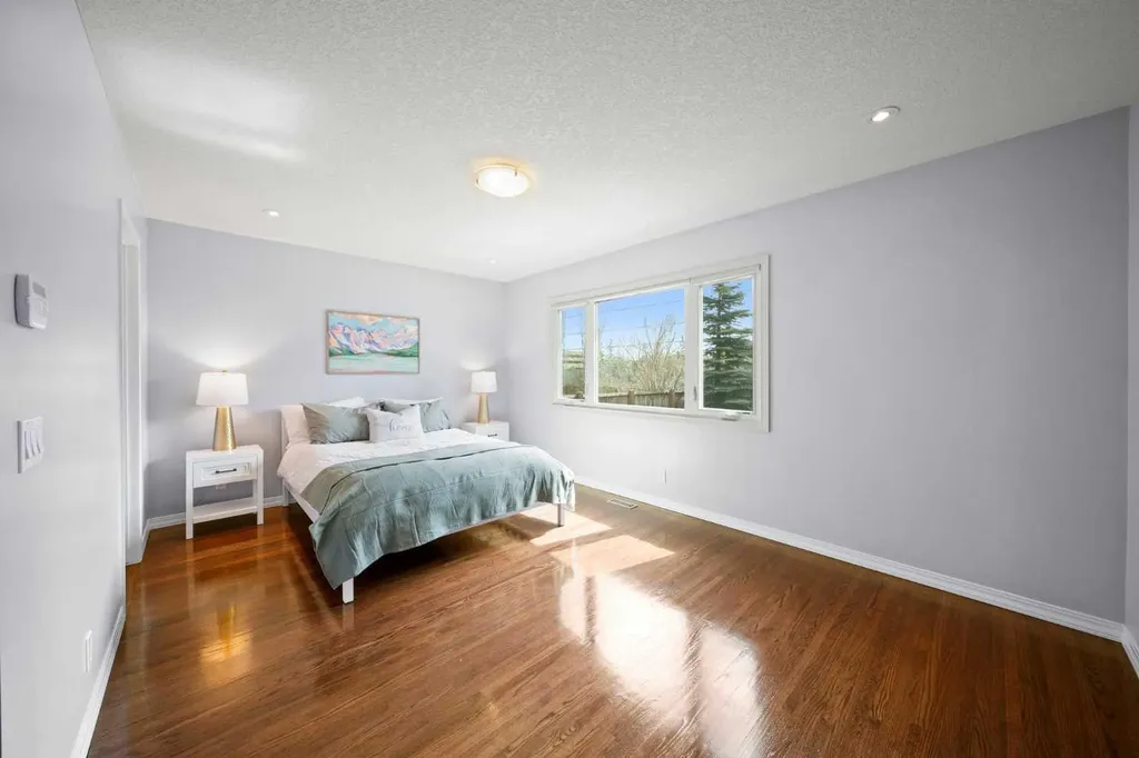 159 Malibou Road SW Calgary AB T2V 1X5