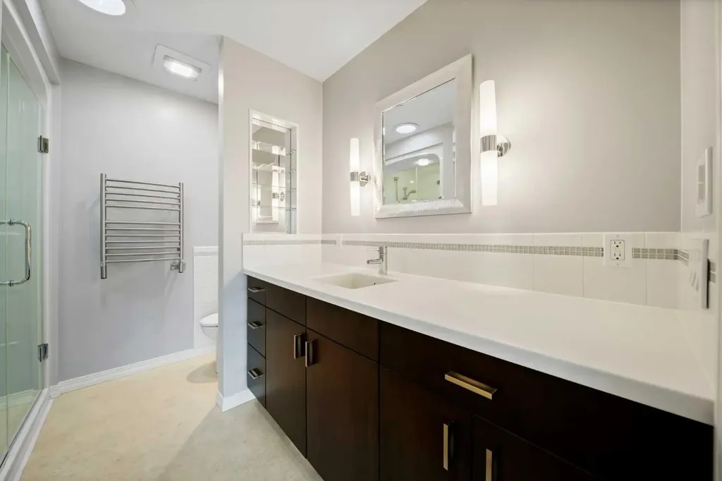 159 Malibou Road SW Calgary AB T2V 1X5