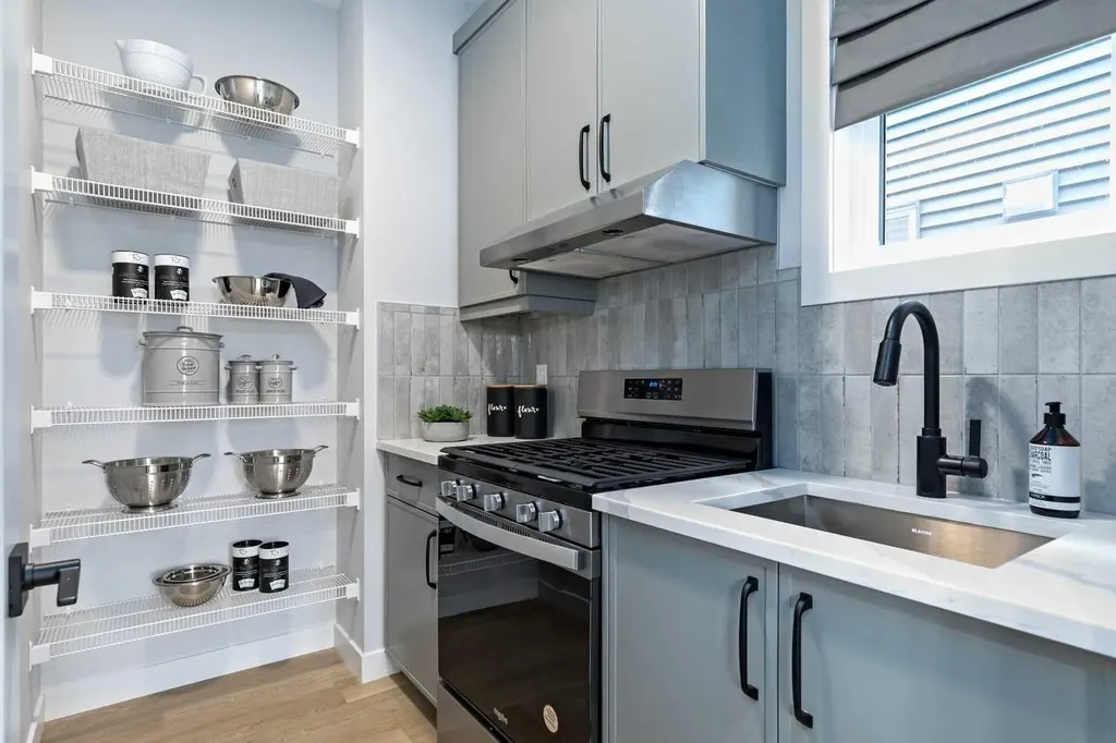 297 Homestead Terrace NE Calgary AB T3J 5R6