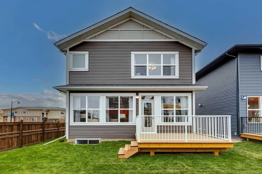 297 Homestead Terrace NE Calgary AB T3J 5R6