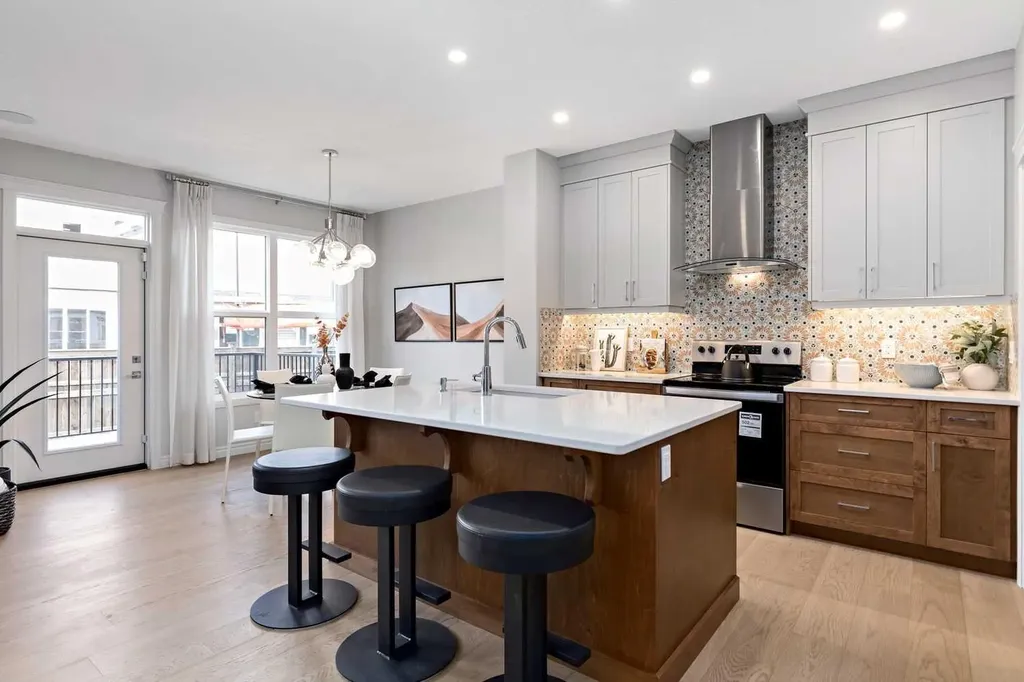 293 Homestead Terrace NE Calgary AB T3J 5R7