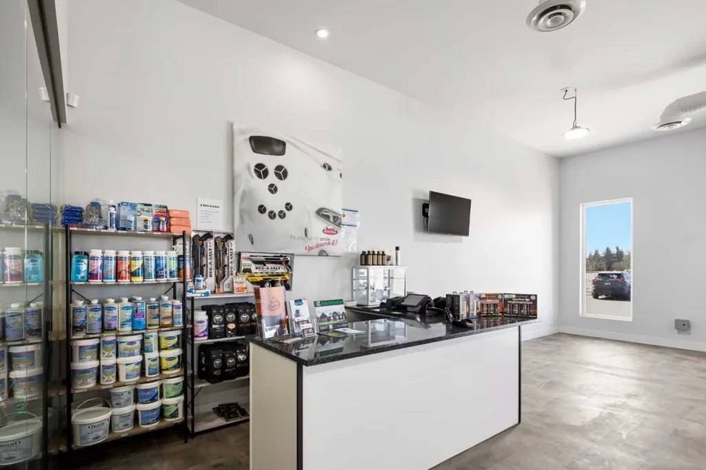 8805 Resources Road Grande Prairie AB T8V 3A6