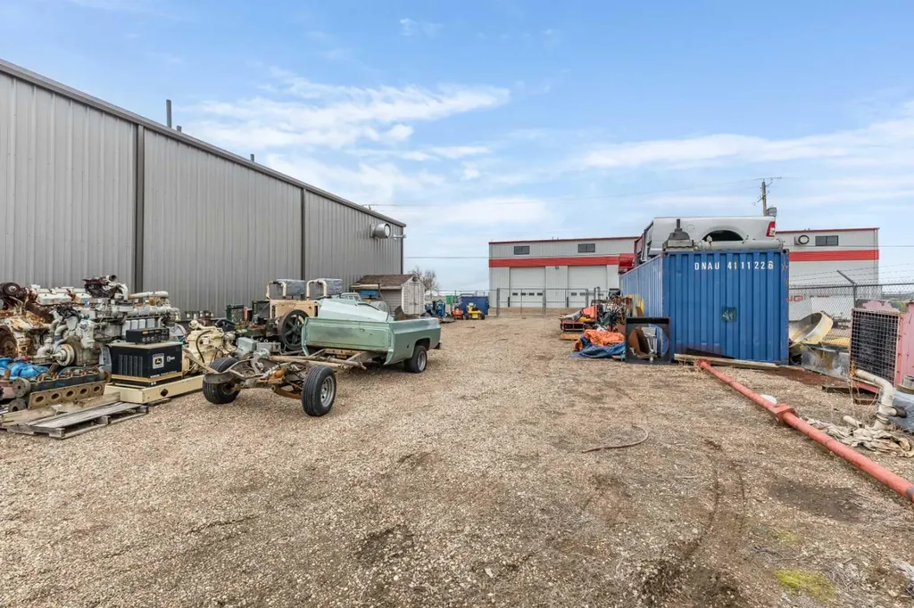 81 Brier Estates Way NW Medicine Hat AB T1C0B2