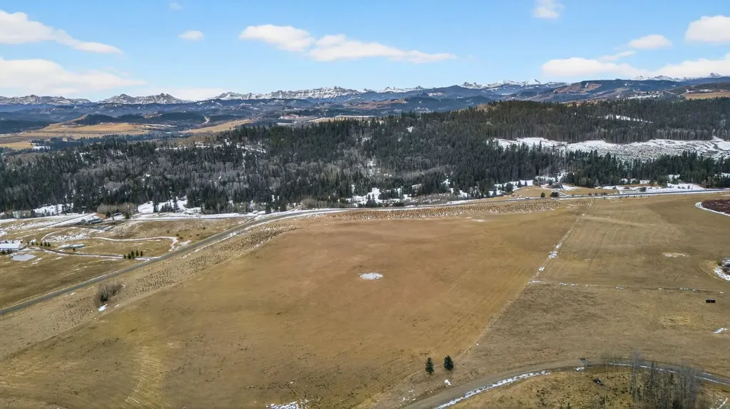 Parkins Road Rural Foothills County AB T0L 1K0