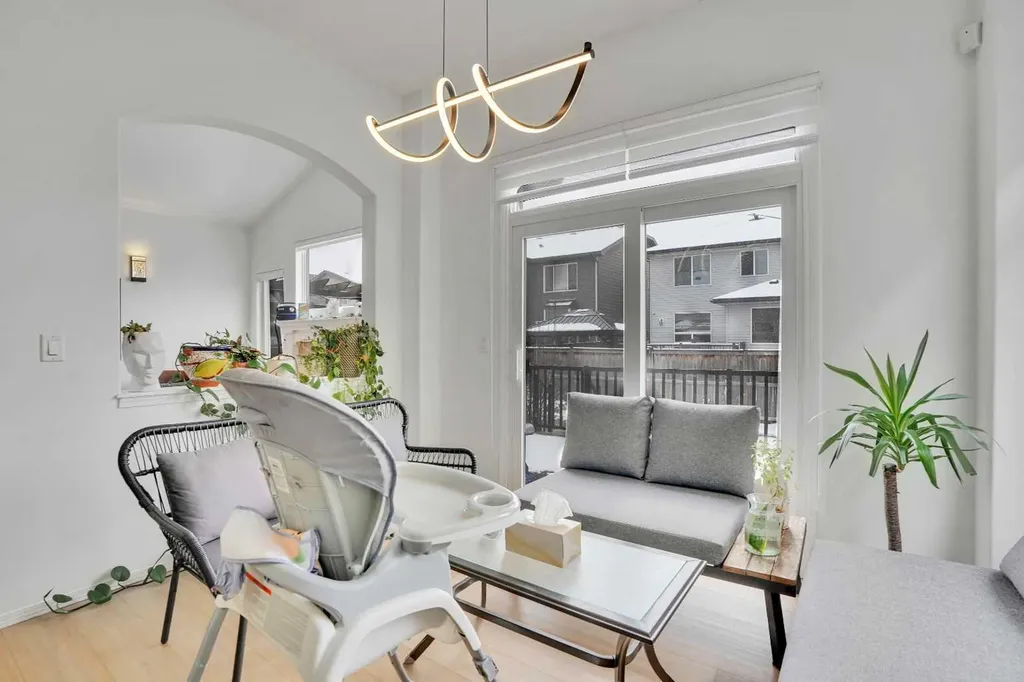 31 Skyview Shores Gardens NE Calgary AB T3N0C6