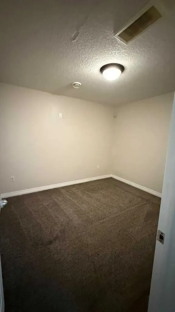 31 Skyview Shores Gardens NE Calgary AB T3N0C6