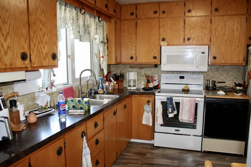 #25 4th Avenue E Neilburg SK S0M 2C0