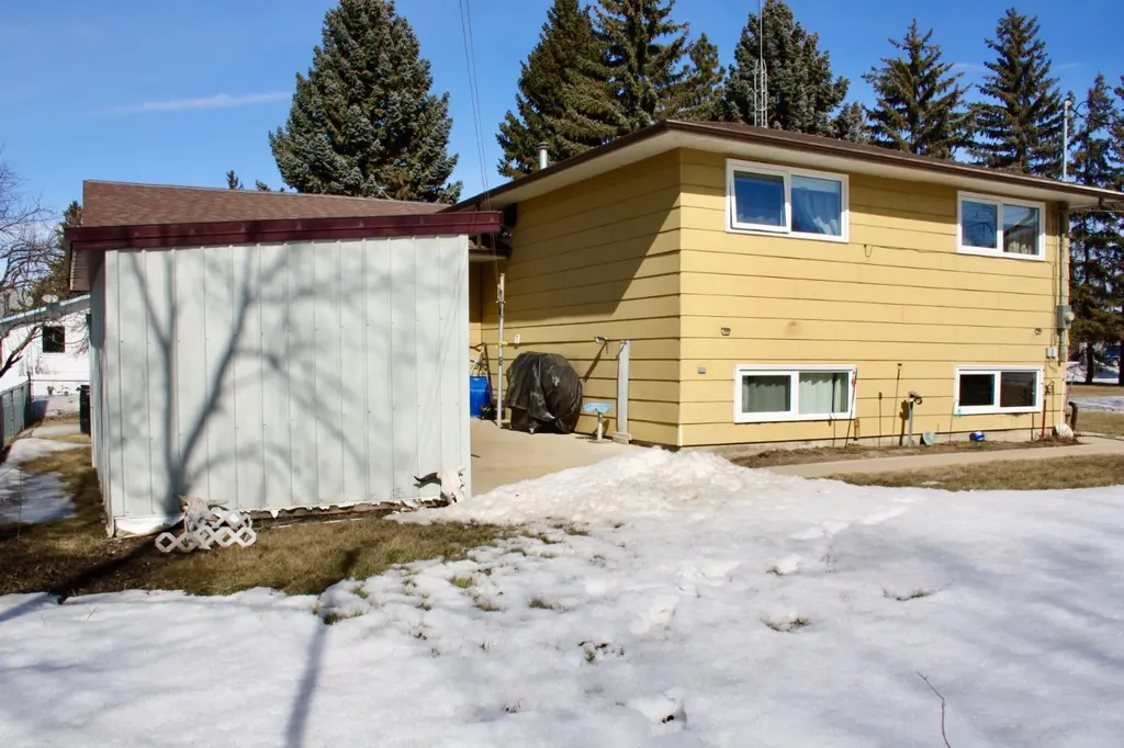#25 4th Avenue E Neilburg SK S0M 2C0