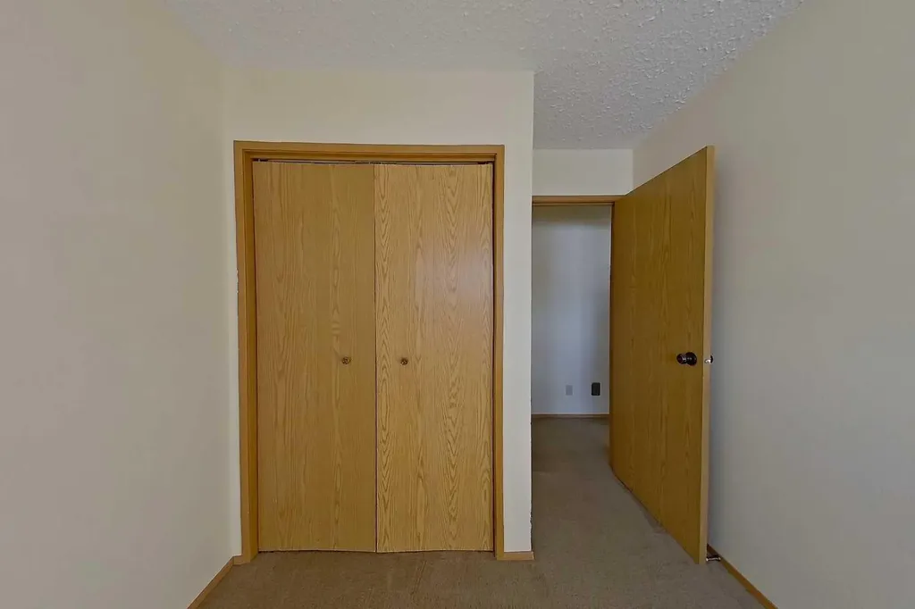 201 12 Avenue SW Slave Lake AB T0G 2A4