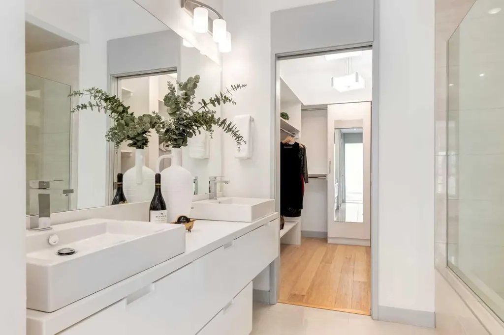 2905 16 Street SW Calgary AB T2T 4G5