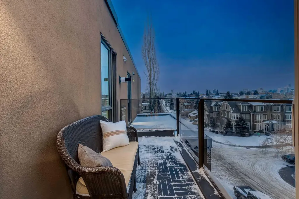 2905 16 Street SW Calgary AB T2T 4G5