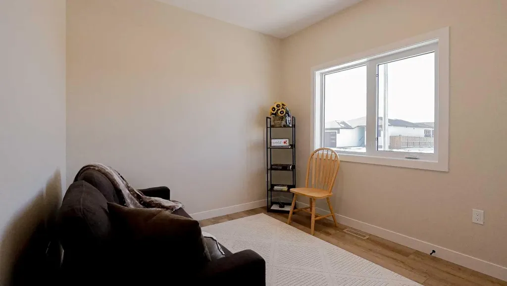 171 Parkview Crescent W Bow Island AB T0K 0G0