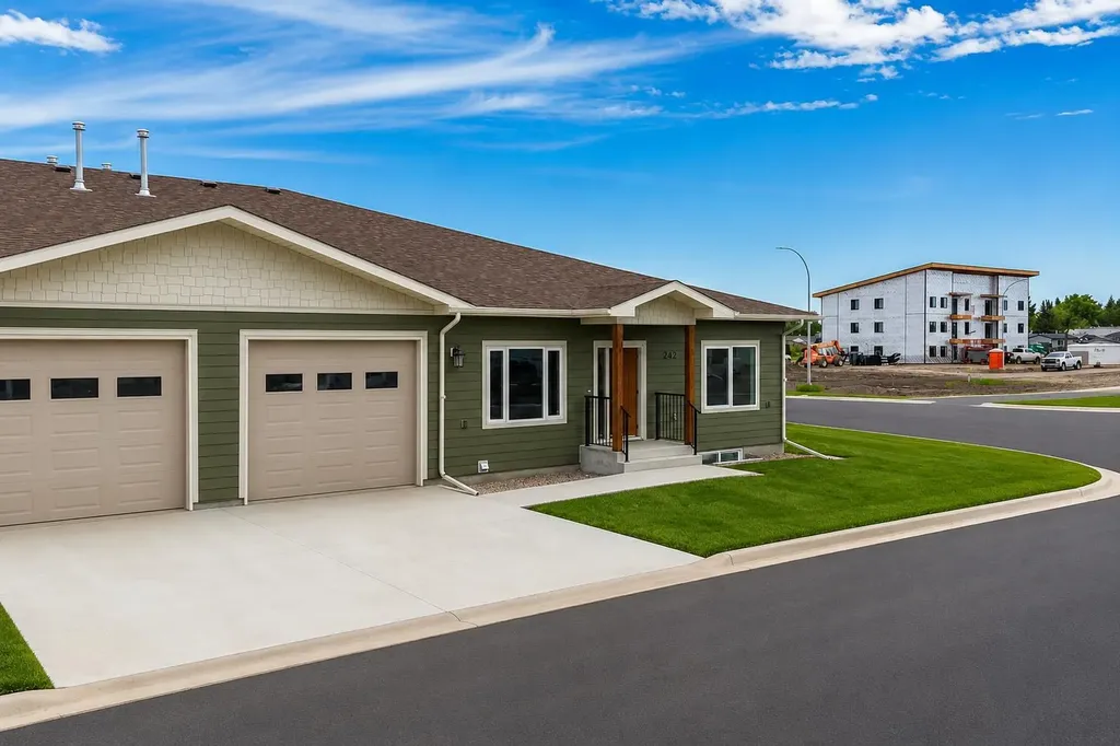 171 Parkview Crescent W Bow Island AB T0K 0G0