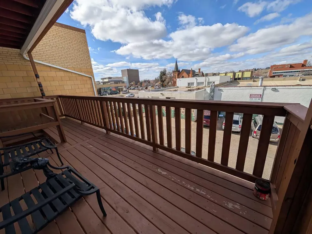 524 3 Street SE Medicine Hat AB T1A 0H3