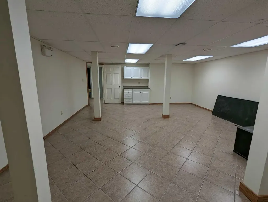 524 3 Street SE Medicine Hat AB T1A 0H3
